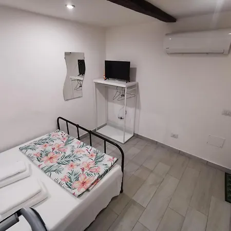 Apartment Bernabei 13 Parma